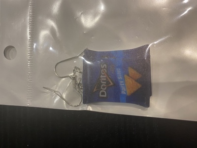 Örhänge DORITOS mörkblå 